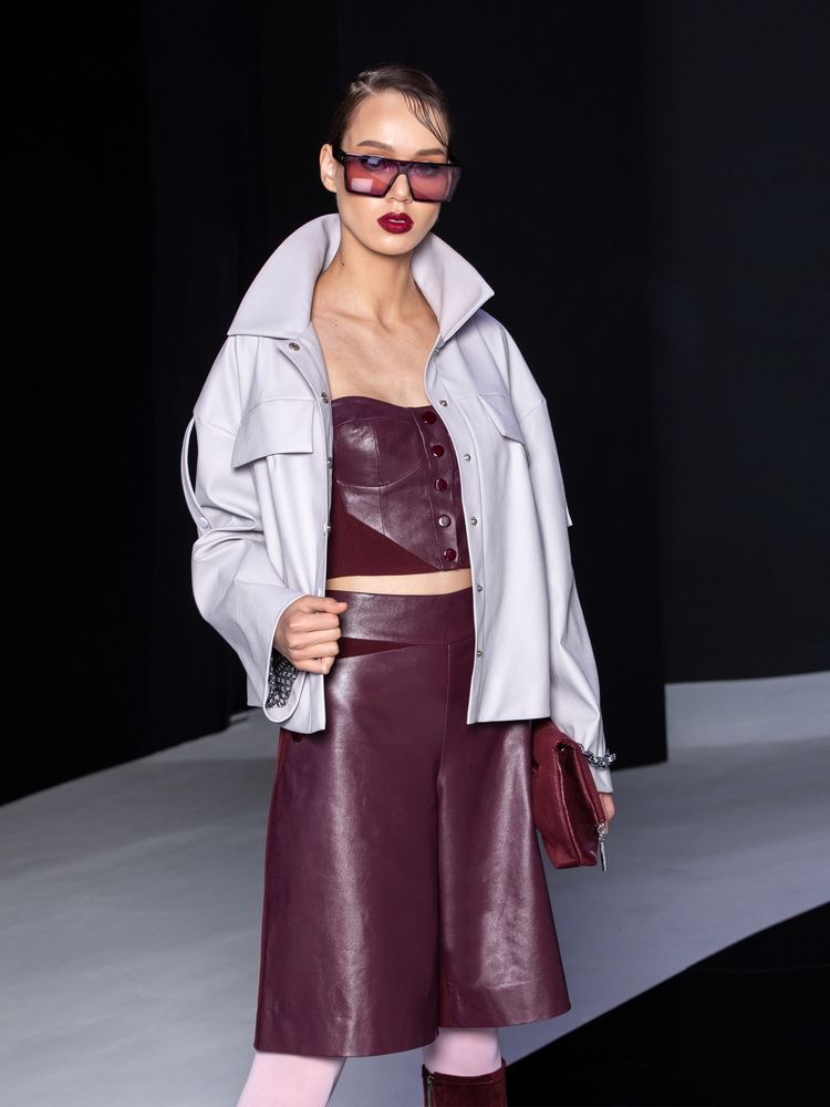 image product number
								242