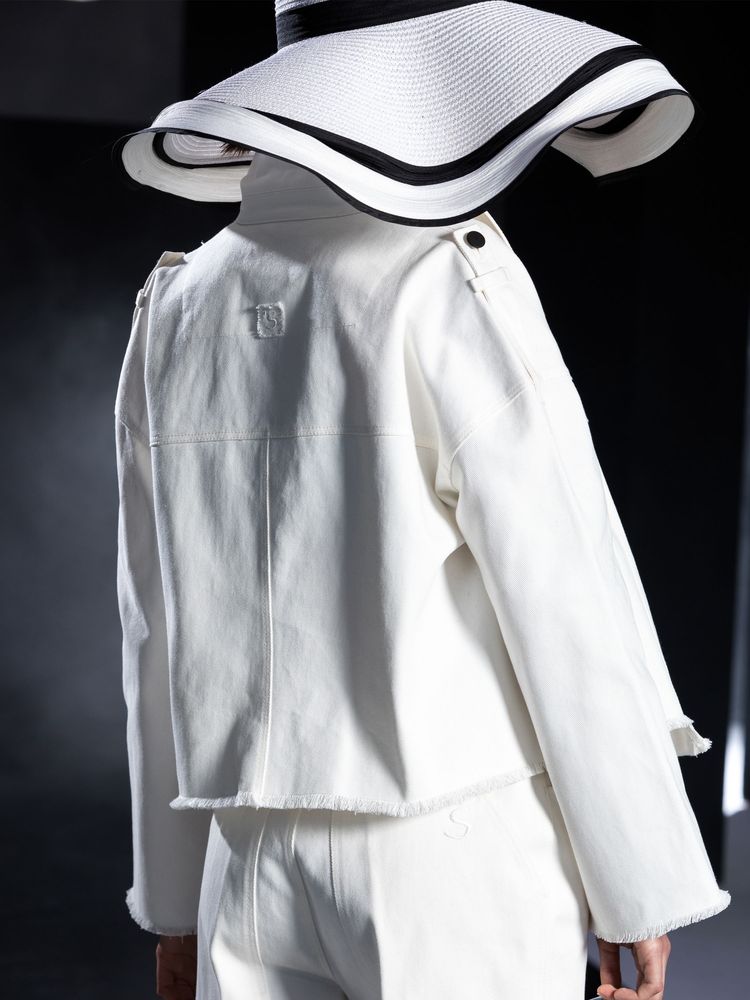 image product number
								155